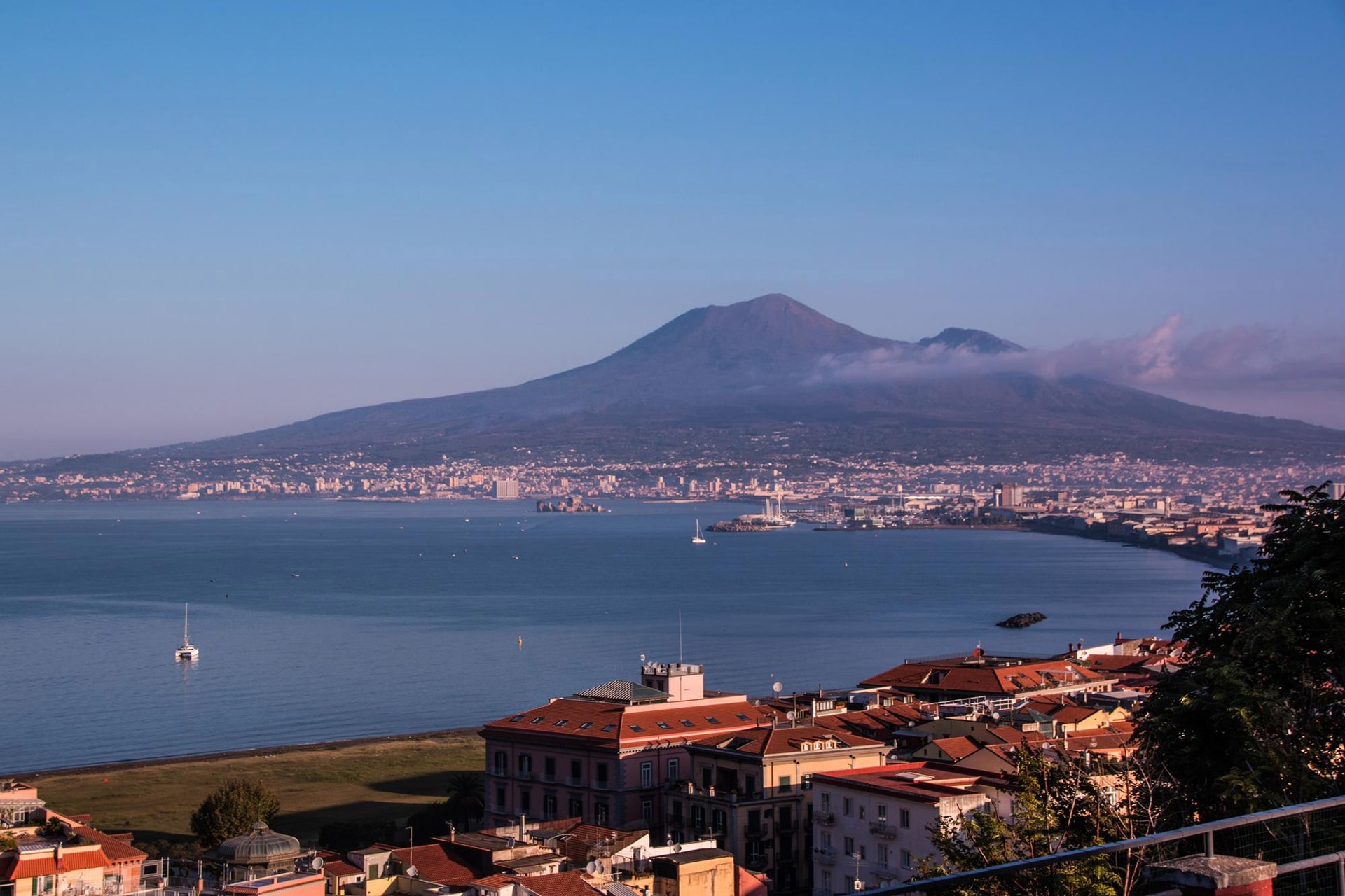 Approvato protocollo Lazio-Campania-Ottaviano per gemellaggi su prevenzione rischio Vesuvio