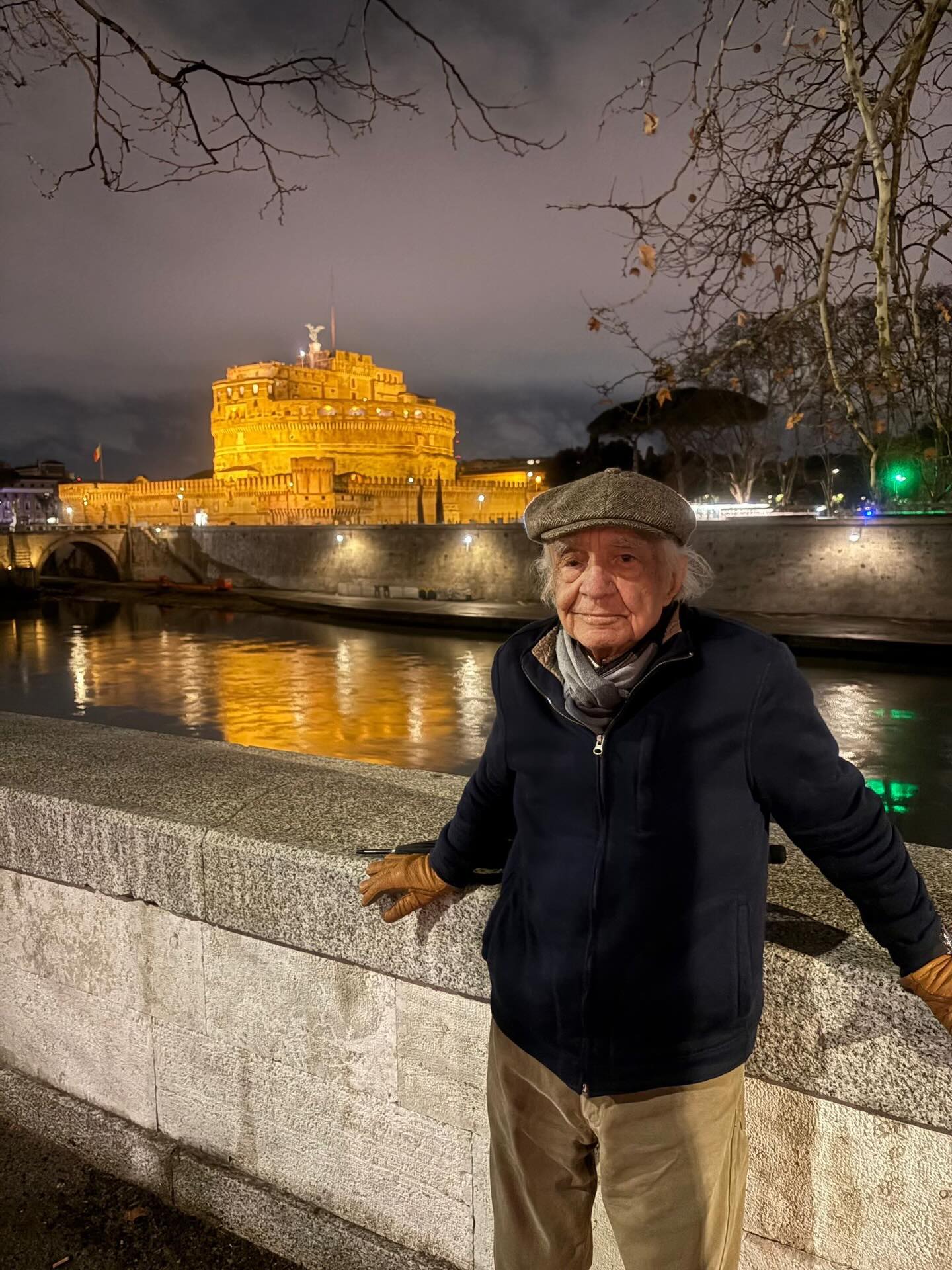 DA ROMA, GLI AUGURI DI CAPODANNO DAL PROF. ZICHICHI