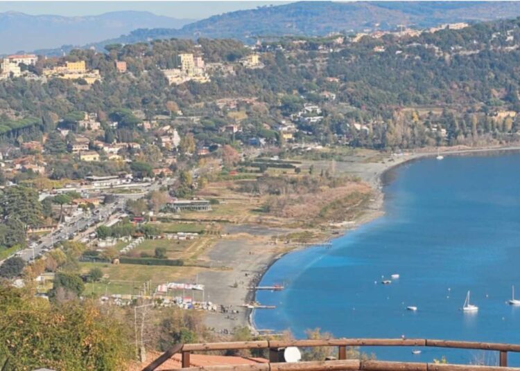 LAGO DI ALBANO, PROTESTE SULL’AUMENTO DEL PRELIEVO ACQUE