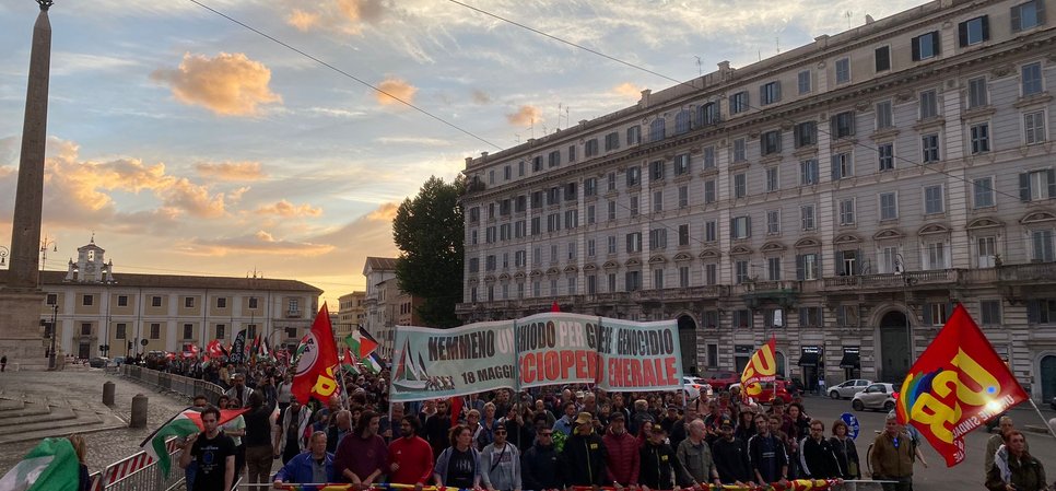 A ROMA IL CORTEO PER LA FLOTILLA