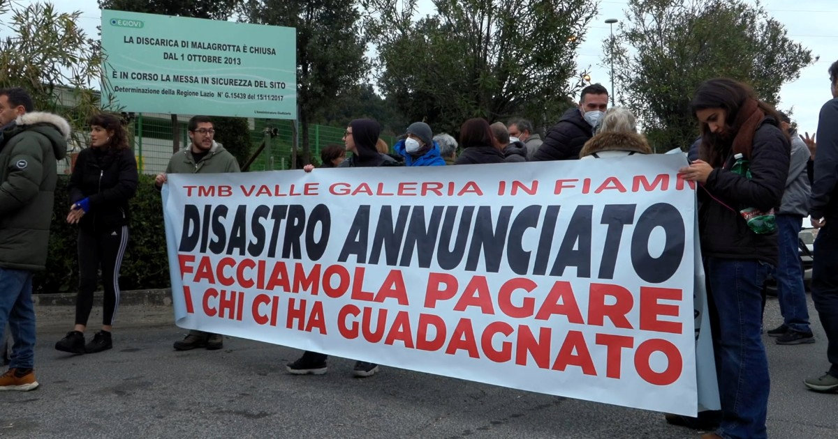 malagrotta discarica rifiuti sostenibile progetto rigenerazione green fotovoltaico storia incendi criminalità politica appalto informazione Lazio_InfoLazio24_PROTESTE_il fatto quotidiano